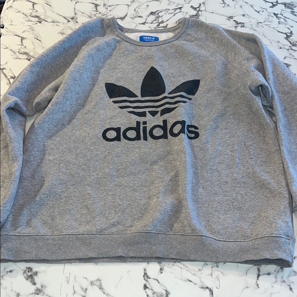 Adidas originals Gray Crewneck raglan sleeve sweatshirt with Trefoil Logo